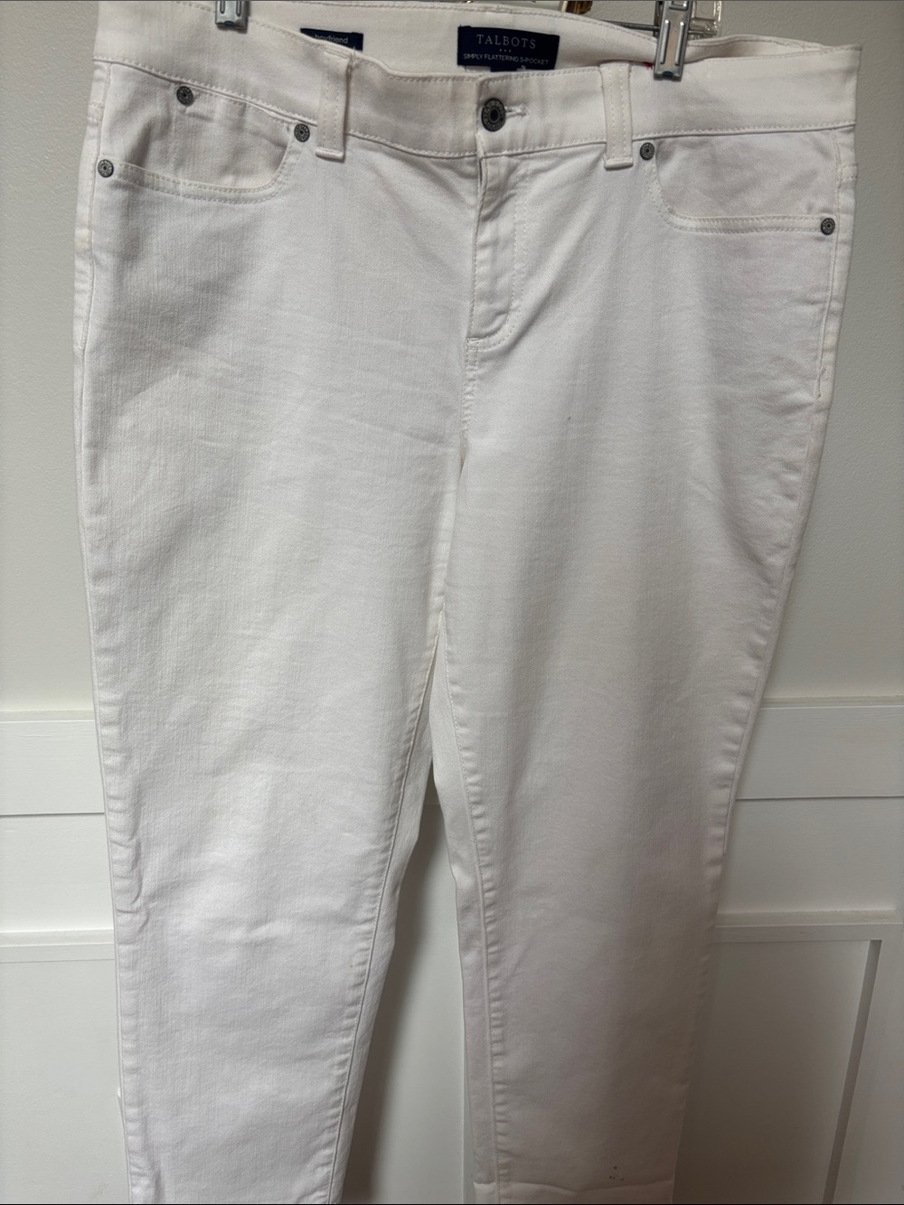 Talbots Boyfriend 5 pocket white jeans